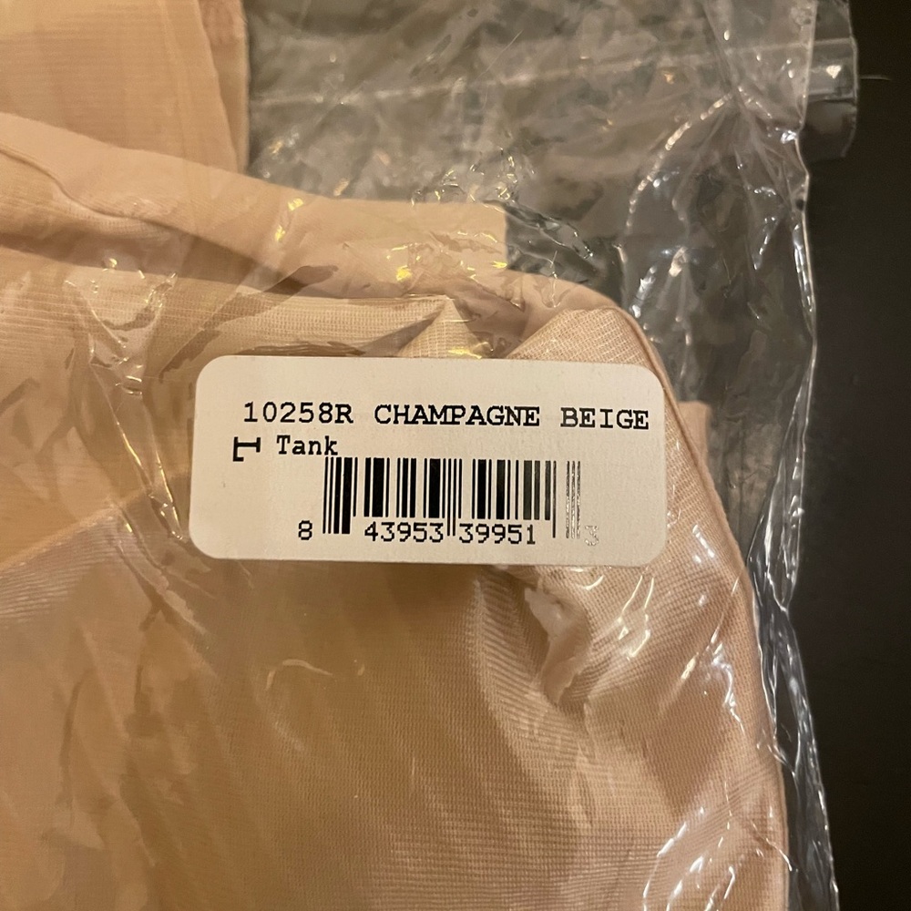 SPANXshape Invisible Tank - Picture 4 of 4